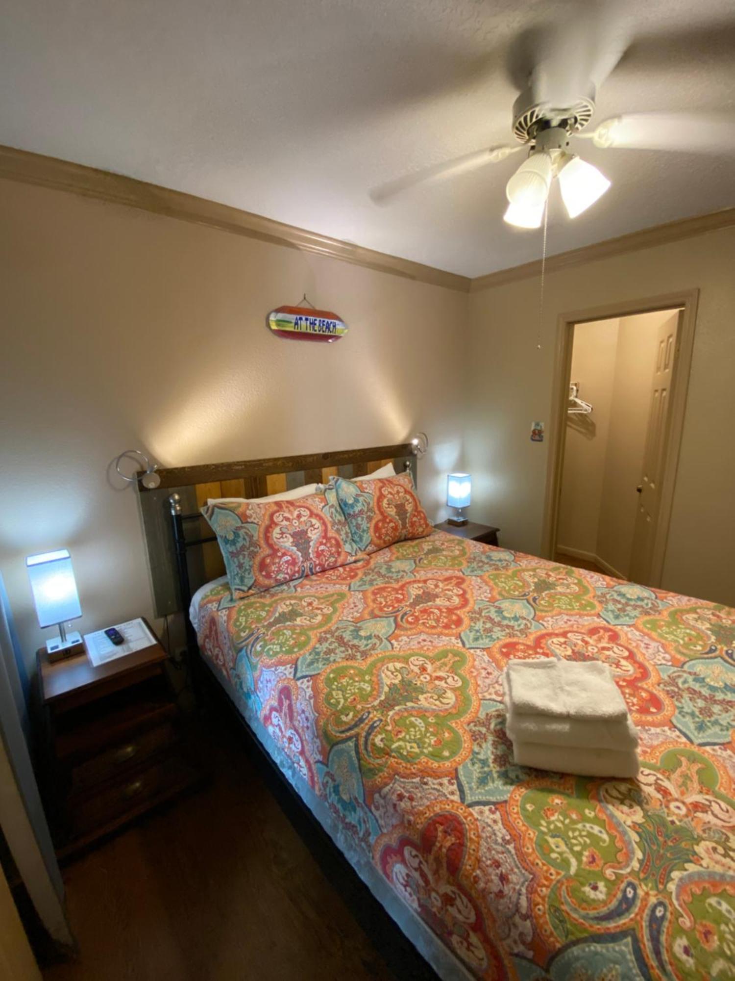 The Victorian Condo/hotel * Galveston